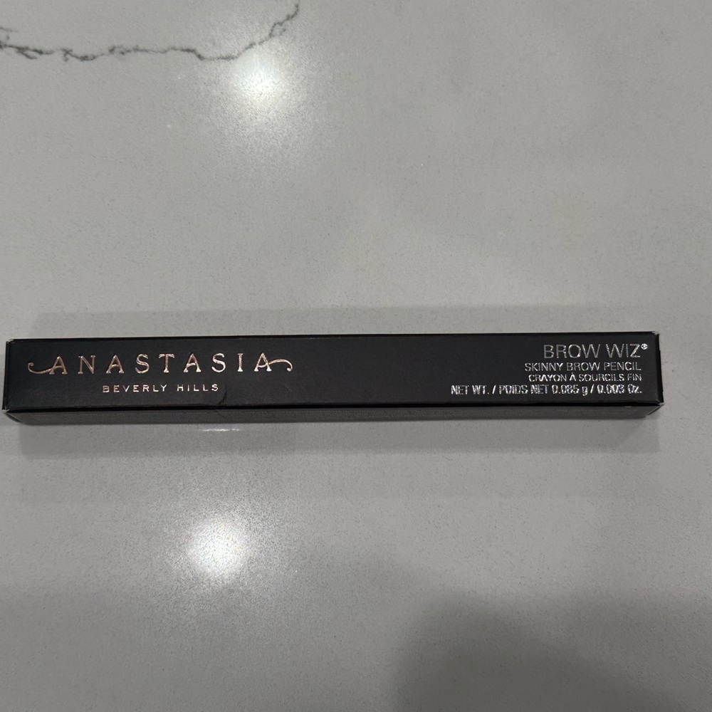 Anastasia Beverly Hills Brow Wiz in Soft Brown *New* in box $15 each 2 available